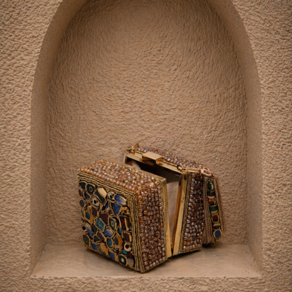 Noor -e- Riwaayat